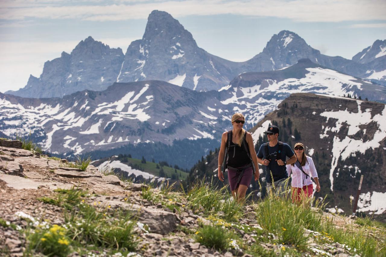 Targhee Lodge By Grand Targhee Resort Алта Экстерьер фото
